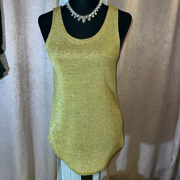 Vintage Authentic A.K.A. Los Angeles Size M Gold Tank - Picture 1 of 13